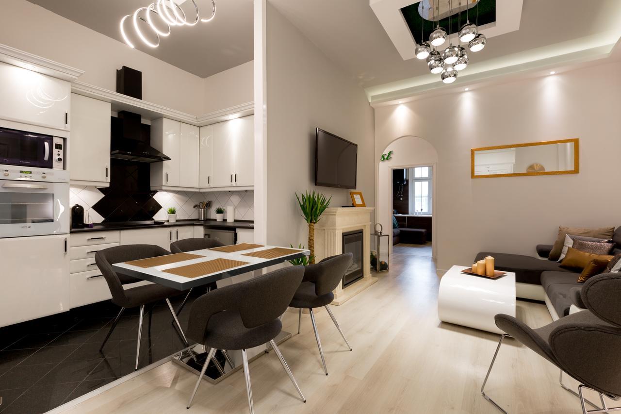 Luxury Dream Home In The Absolute Center Budapest Luaran gambar